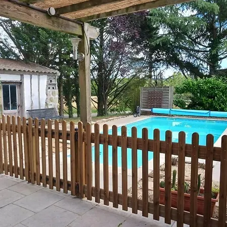 Holiday home A La Campagne Avec Piscine