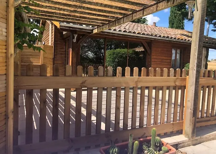 A La Campagne Avec Piscine Дом отдыха